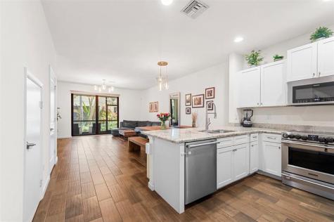 4226 N Dixie Highway Oakland Park FL 33334