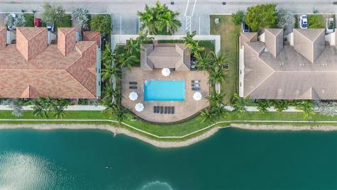 4226 N Dixie Highway Oakland Park FL 33334