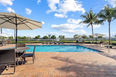 4226 N Dixie Highway Oakland Park FL 33334