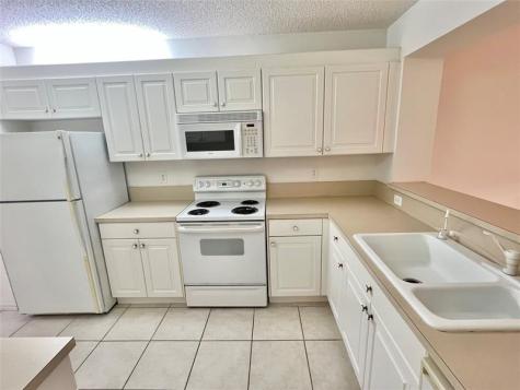 7763 Southampton Terrace Tamarac FL 33321