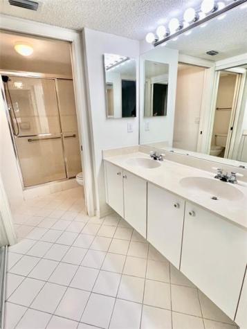 7763 Southampton Terrace Tamarac FL 33321