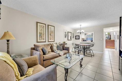 9041 Sunrise Lakes Boulevard Sunrise FL 33322
