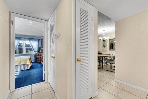 9041 Sunrise Lakes Boulevard Sunrise FL 33322