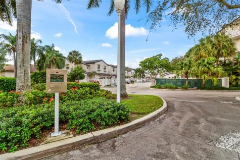 1900 Oceanwalk Lane Lauderdale By The Sea FL 33062