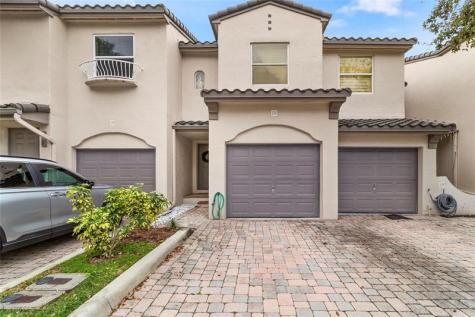 1900 Oceanwalk Lane Lauderdale By The Sea FL 33062