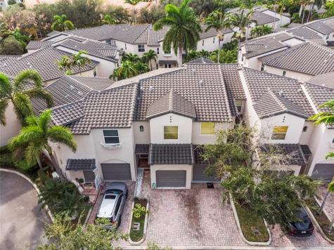 1900 Oceanwalk Lane Lauderdale By The Sea FL 33062