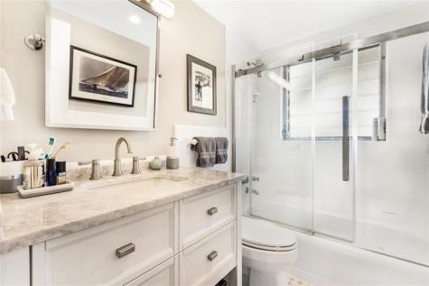 180 Isle Of Venice Drive Fort Lauderdale FL 33301