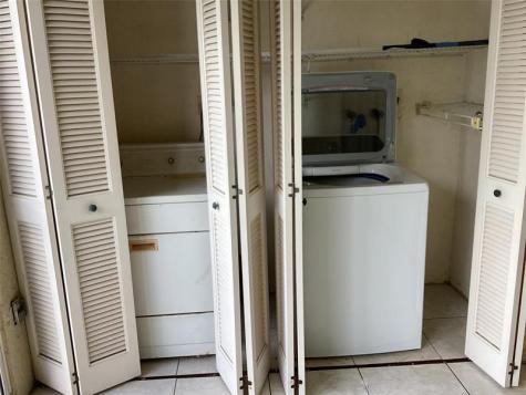 9235 SW 8th Street Boca Raton FL 33428