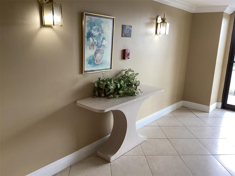 9235 SW 8th Street Boca Raton FL 33428