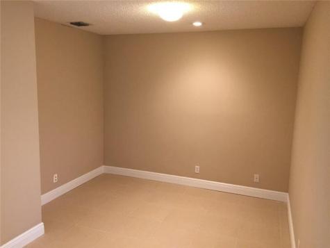 9845 NW 56th Place Coral Springs FL 33076