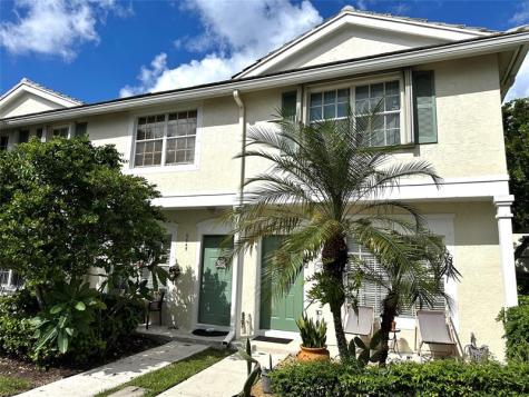 9845 NW 56th Place Coral Springs FL 33076