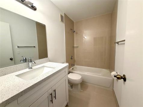 9845 NW 56th Place Coral Springs FL 33076