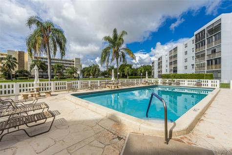 190 SE 5th Avenue Dania Beach FL 33004