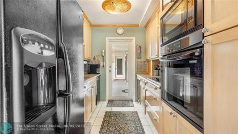 180 Isle Of Venice Drive Fort Lauderdale FL 33301