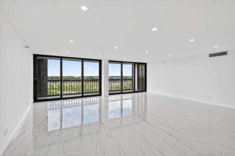 2480 Presidential Way West Palm Beach FL 33401