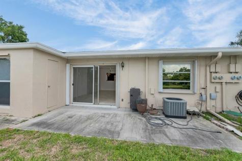 8829 Bella Vista Drive Boca Raton FL 33433