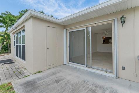 8829 Bella Vista Drive Boca Raton FL 33433