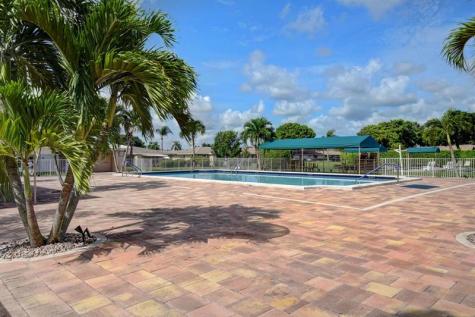 8829 Bella Vista Drive Boca Raton FL 33433