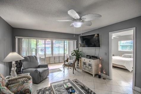606 Hummingbird Lane Delray Beach FL 33445