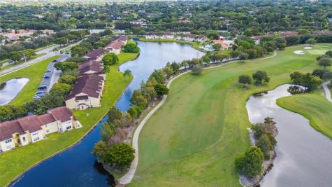 731 Vista Isles Drive Plantation FL 33325