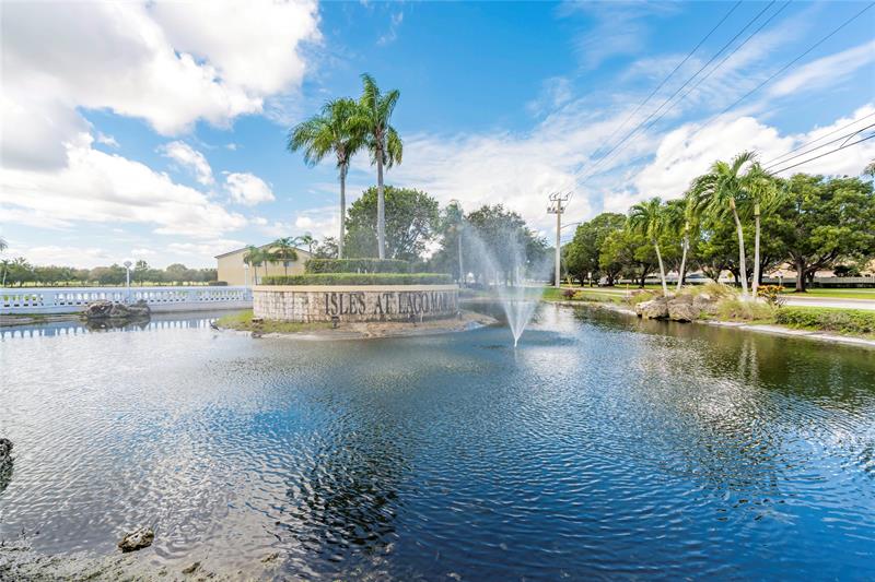 731 Vista Isles Drive Plantation FL 33325