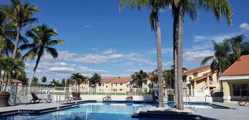 731 Vista Isles Drive Plantation FL 33325