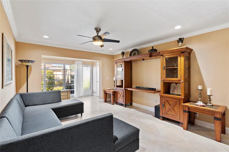 8729 Chevy Chase Drive Boca Raton FL 33433