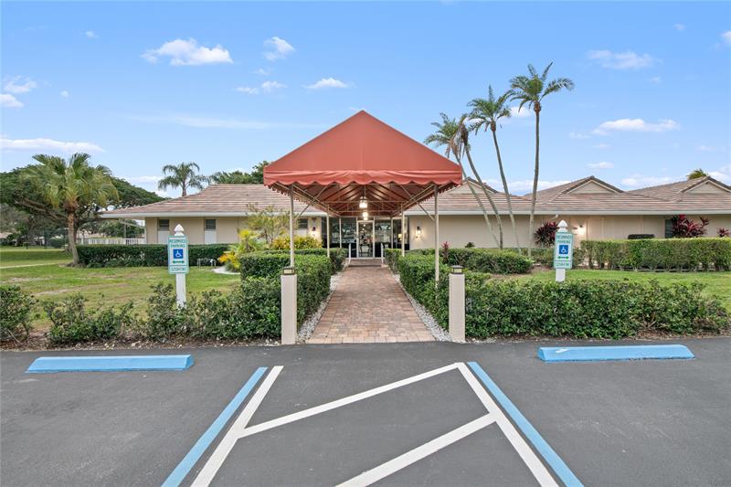 8729 Chevy Chase Drive Boca Raton FL 33433