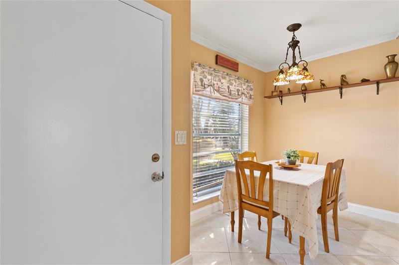 8729 Chevy Chase Drive Boca Raton FL 33433