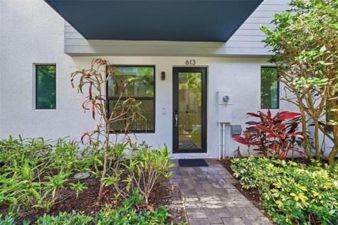 613 NE 22nd Drive Wilton Manors FL 33305