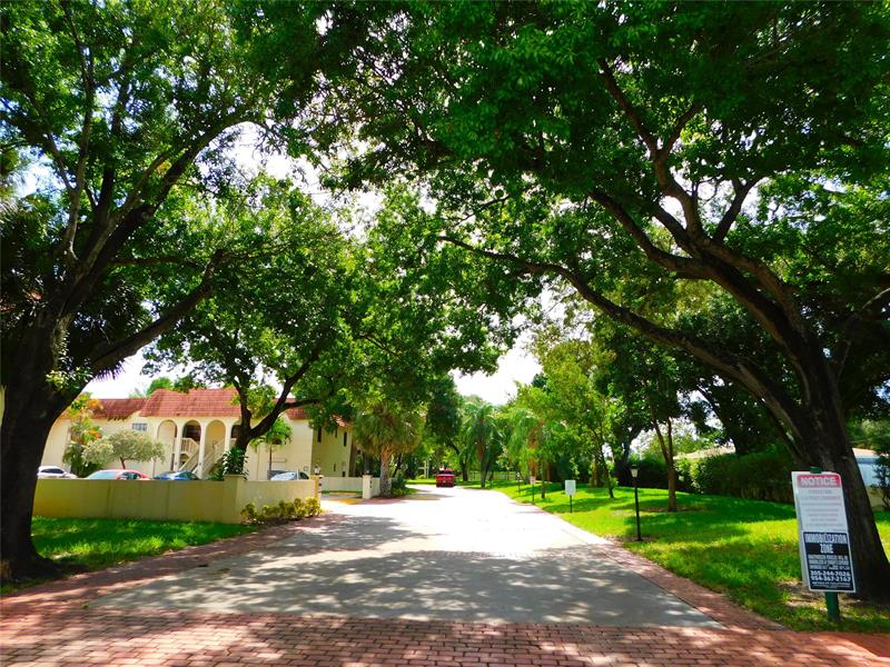 128 S Cypress Road Pompano Beach FL 33060