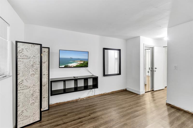 4770 NW 10th Court Plantation FL 33313