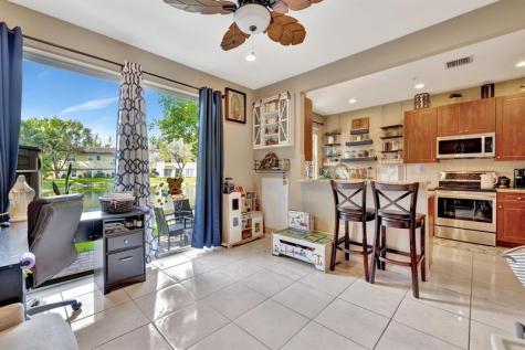 2851 W Prospect Road Tamarac FL 33309