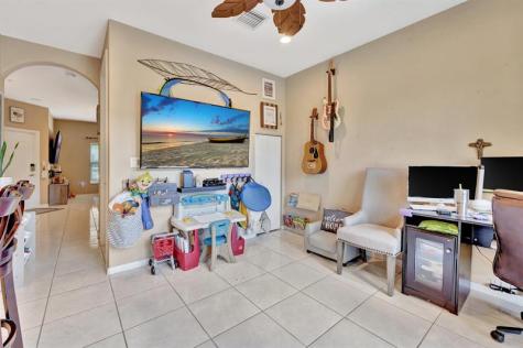 2851 W Prospect Road Tamarac FL 33309