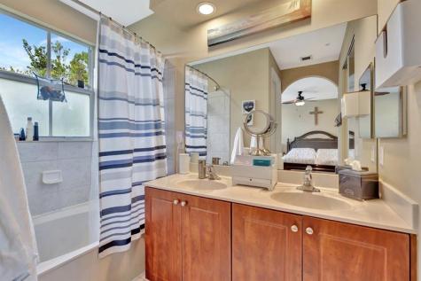 2851 W Prospect Road Tamarac FL 33309