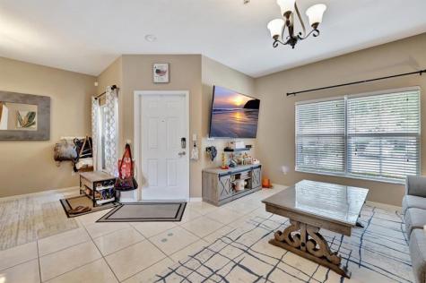 2851 W Prospect Road Tamarac FL 33309