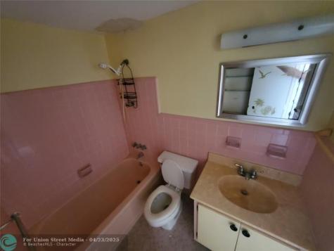 2106 NE 56th Court Fort Lauderdale FL 33308