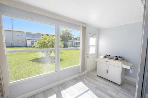 7300 NW 5th Place Margate FL 33063