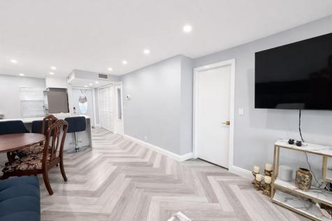 7300 NW 5th Place Margate FL 33063