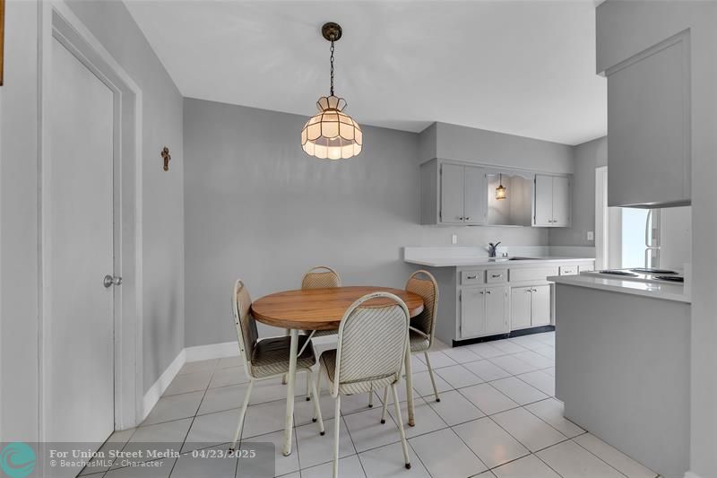 11 SW 4th Avenue Boca Raton FL 33432