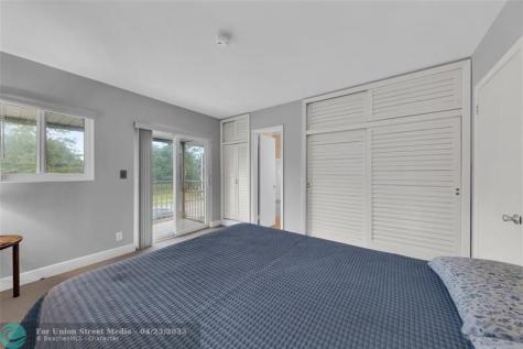 11 SW 4th Avenue Boca Raton FL 33432