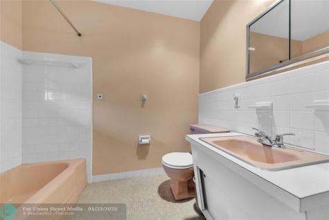 11 SW 4th Avenue Boca Raton FL 33432