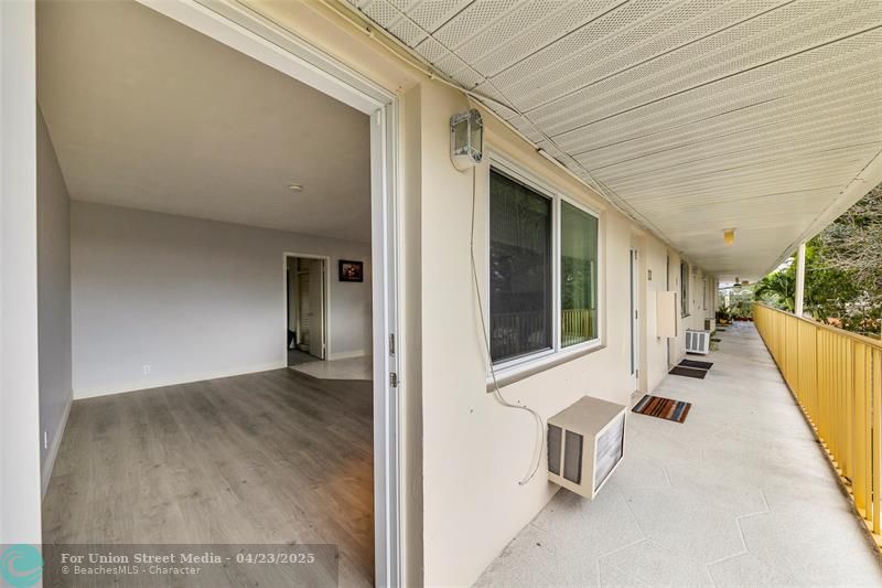 11 SW 4th Avenue Boca Raton FL 33432