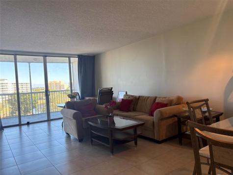 2940 N Course Drive Pompano Beach FL 33069