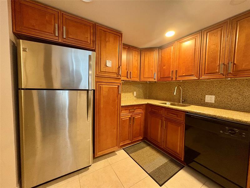 2940 N Course Drive Pompano Beach FL 33069