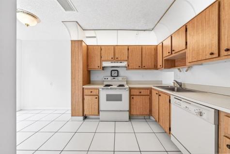 2643 NW 42nd Avenue Coconut Creek FL 33066