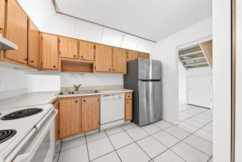 2643 NW 42nd Avenue Coconut Creek FL 33066