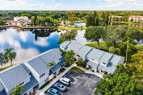 2643 NW 42nd Avenue Coconut Creek FL 33066