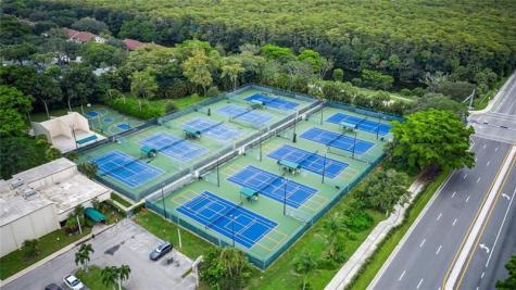 2643 NW 42nd Avenue Coconut Creek FL 33066