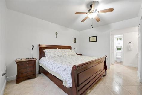 1502 Whitehall Drive Davie FL 33324